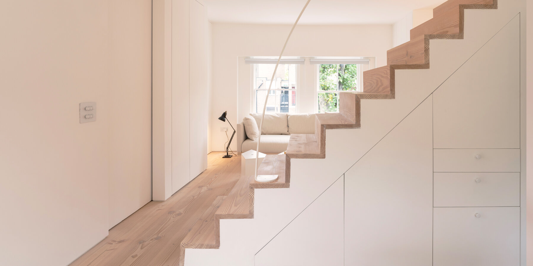london-pied-a-terre-micro-apartment-dhaus-designboom-1800-2