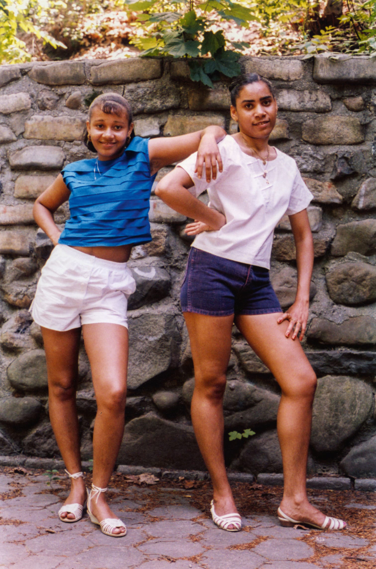 two teen girls pose for Jamel Shabazz