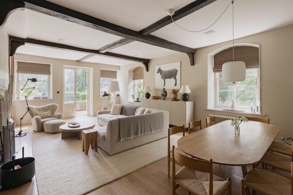 Studio Ilse—known for projects like Soho House New York—redid the interiors, bringing modern design to the historic building.