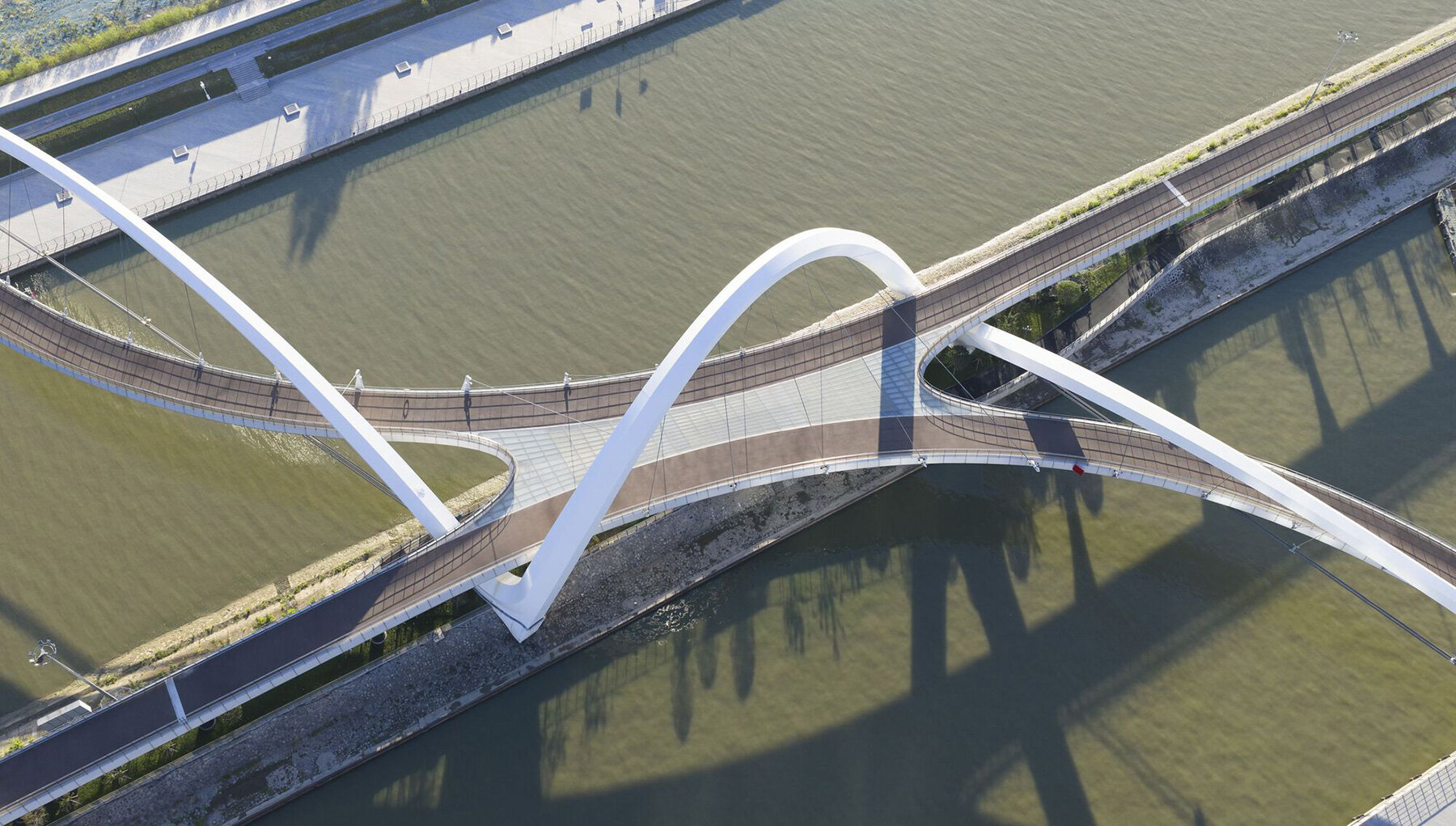 grand-canal-gateway-bridge-hangzhou-zaha-hadid-architects-designboom-06a